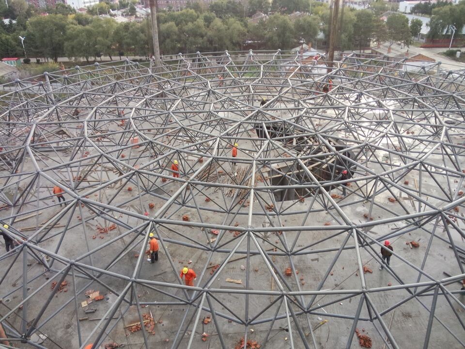 来宾全民健身中心网架